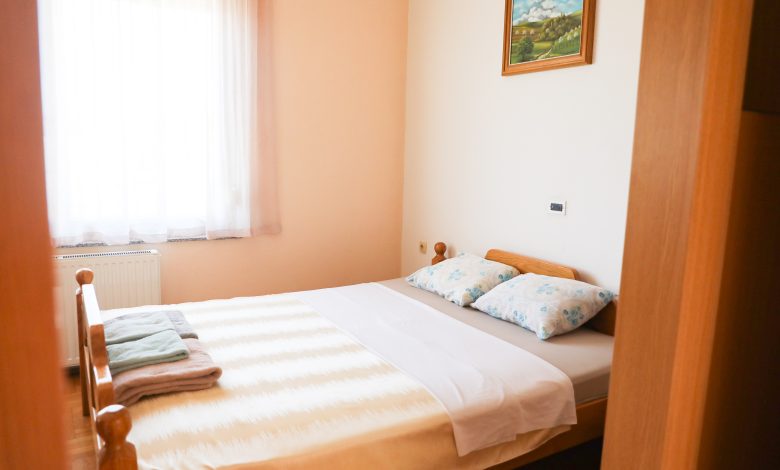 ( ODMORI SE U PLETERNICI ) – Prenoćište Klas